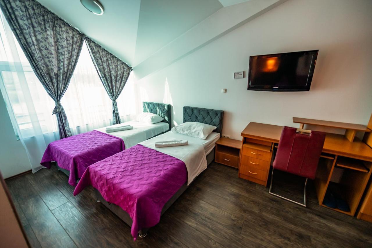 Motel Oasis Gnojnice Esterno foto